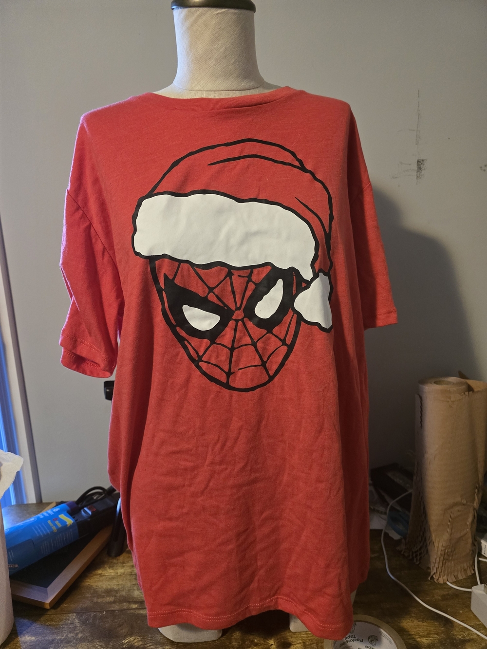 Adult Red Spider Holiday Graphic Tee